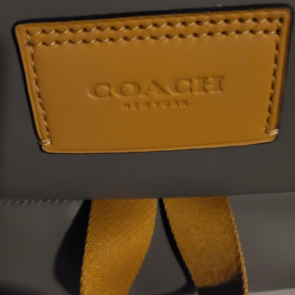 Coach backpack - Picture 2 of 6